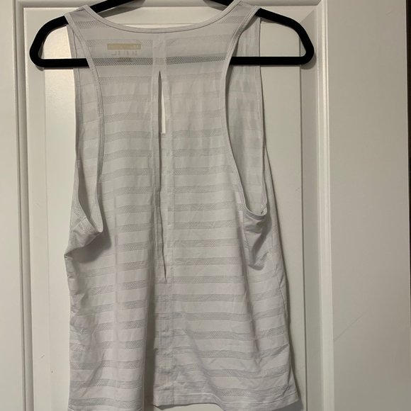 Workout Tank - Picture 2 of 3